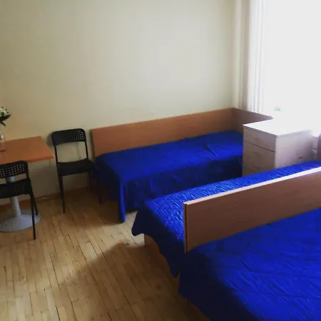 Hostel Jovena *